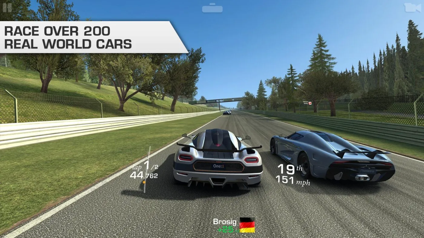 Real Racing 3 Mod APK có đa dạng các chế độ chơi